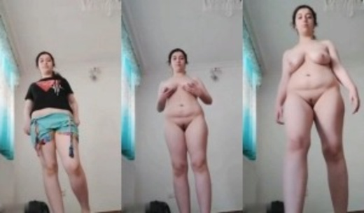 Desi Bhabi Girl Striping & Sexy Body