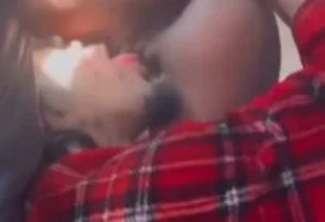 Eating Her Yummy Pussy