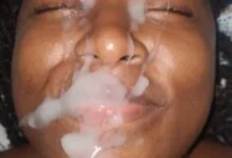 Colored Teen Zea Sucking A Medium Dick